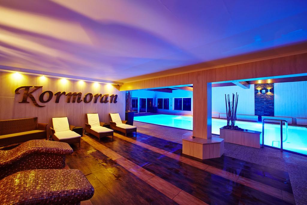 Kormoran Medispa Рови Екстериор снимка